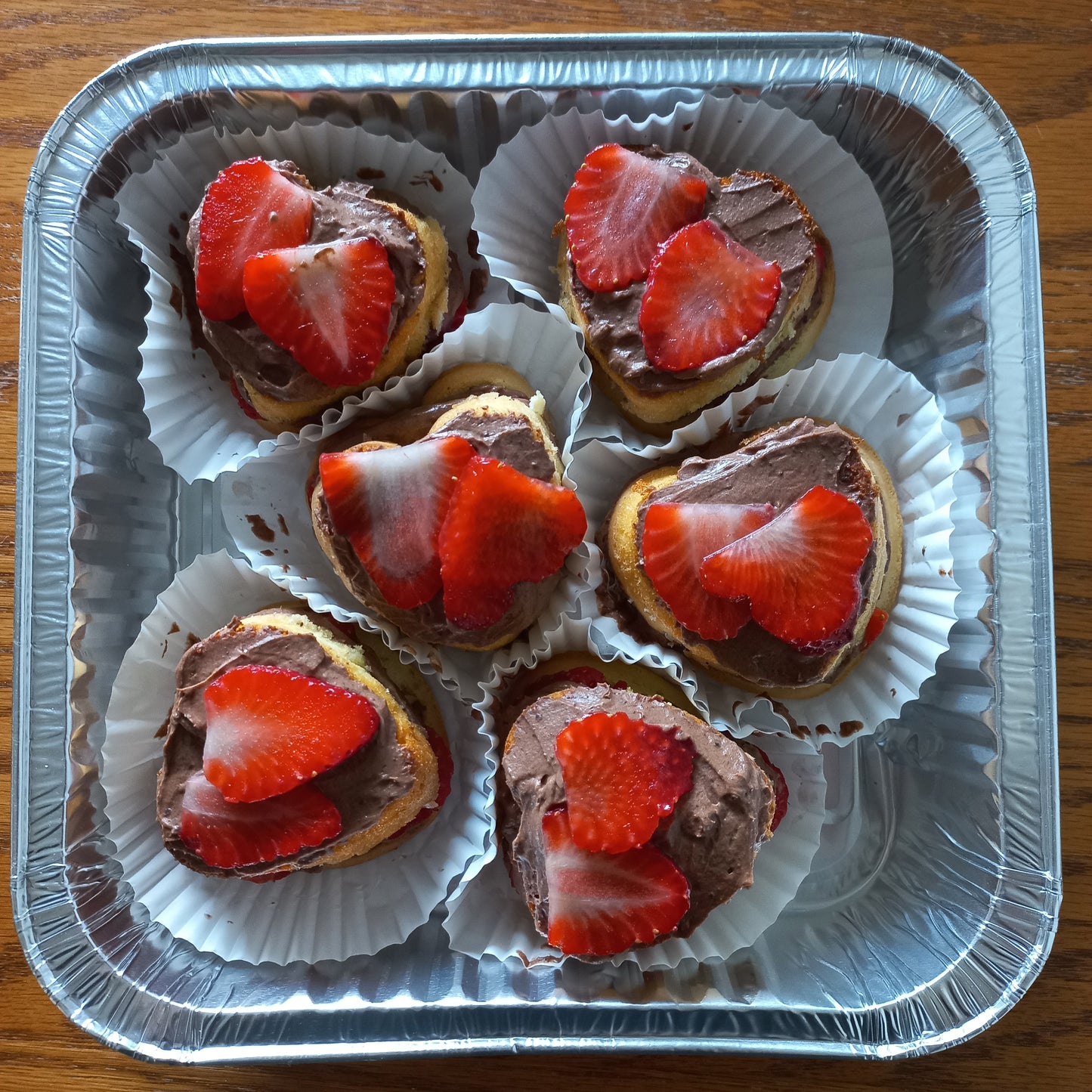 Biscuit cakes (medium)