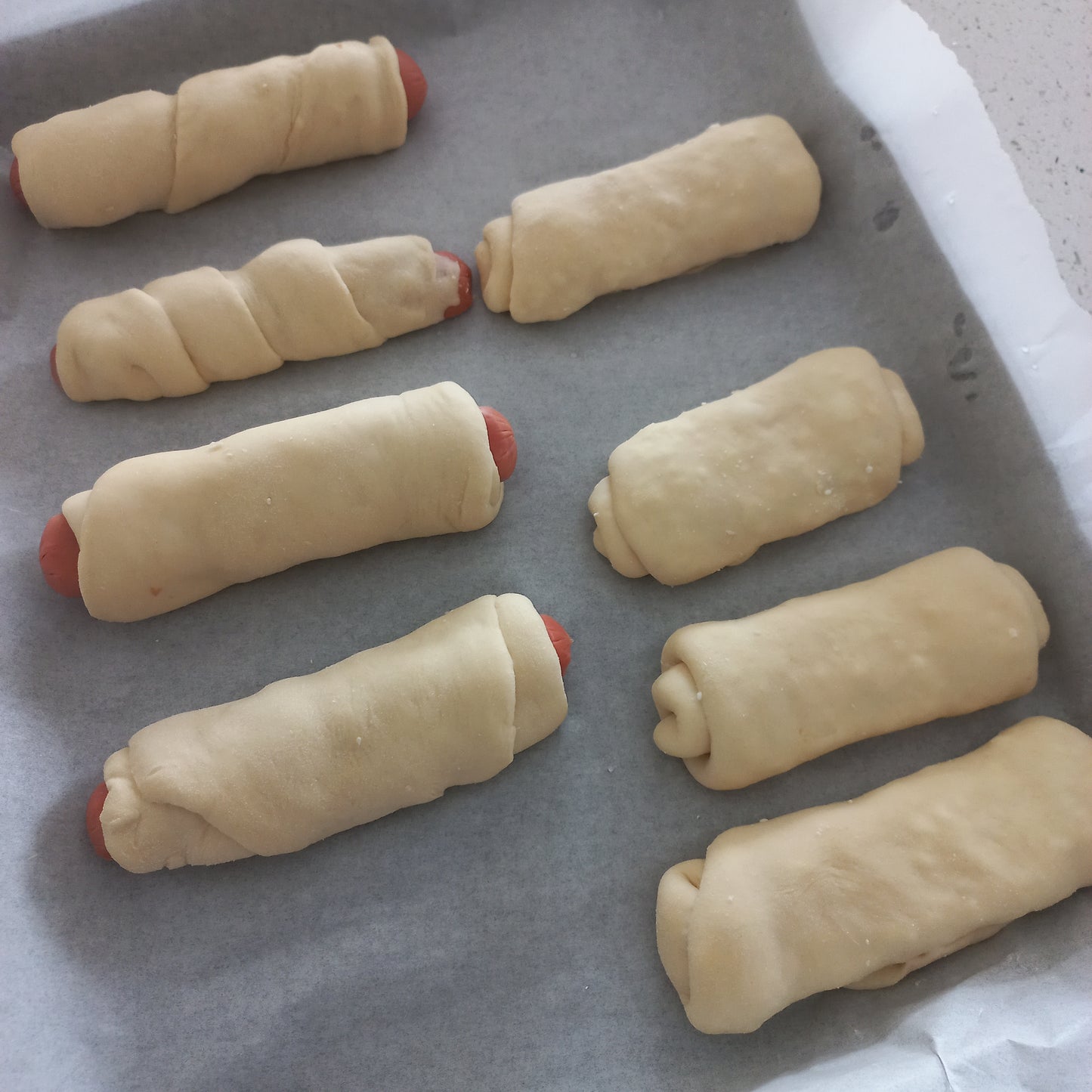 Buns with sausage (9)