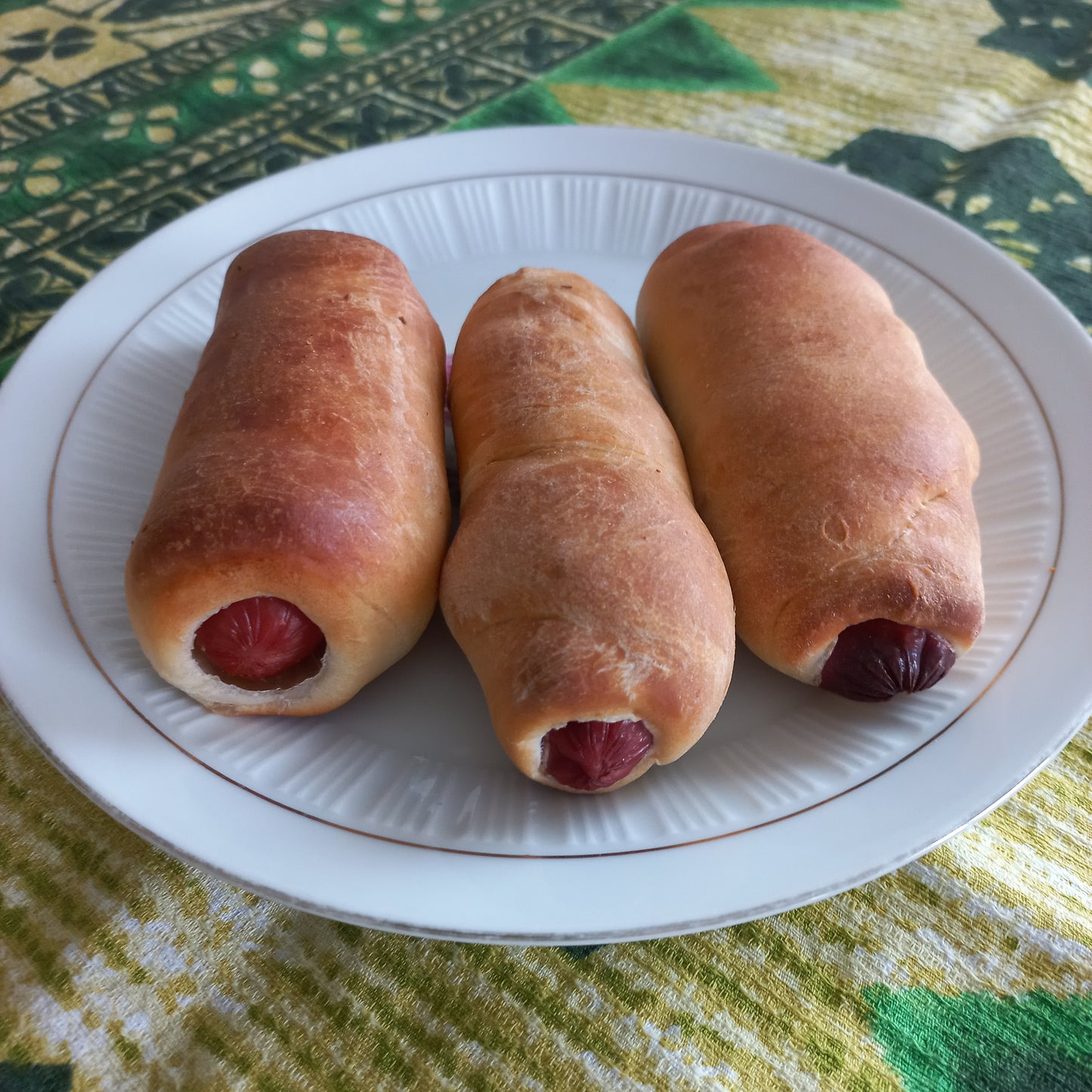 Buns with sausage (9)
