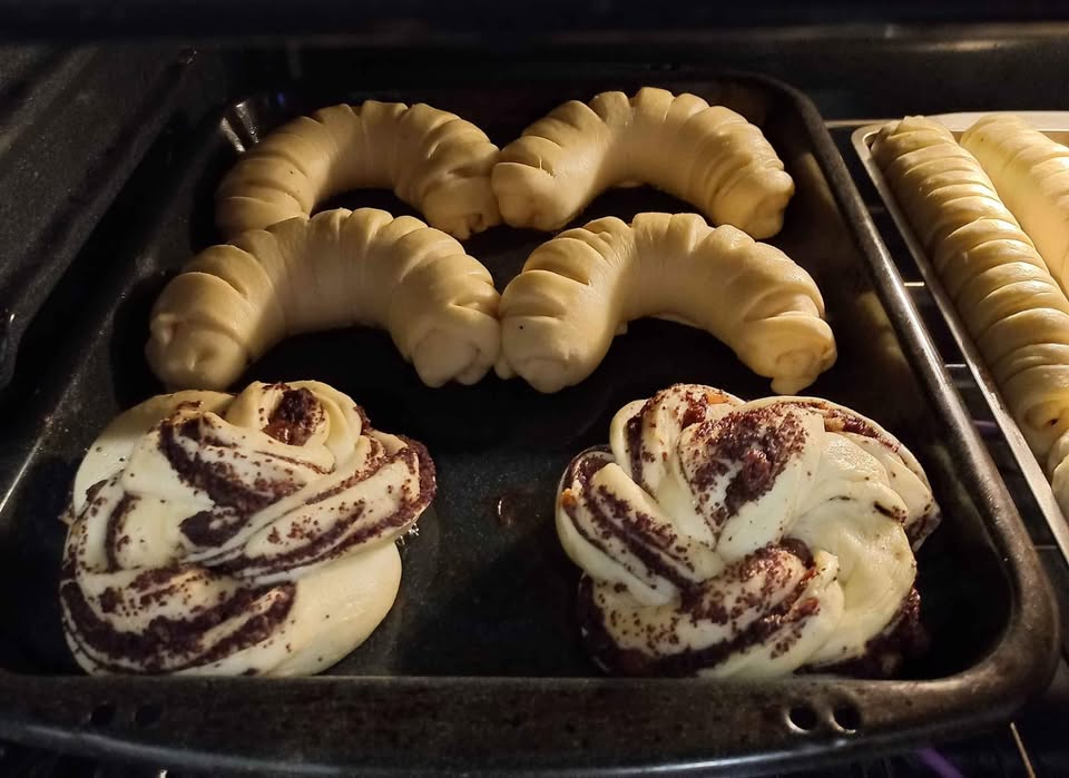 Sweet buns for dessert
